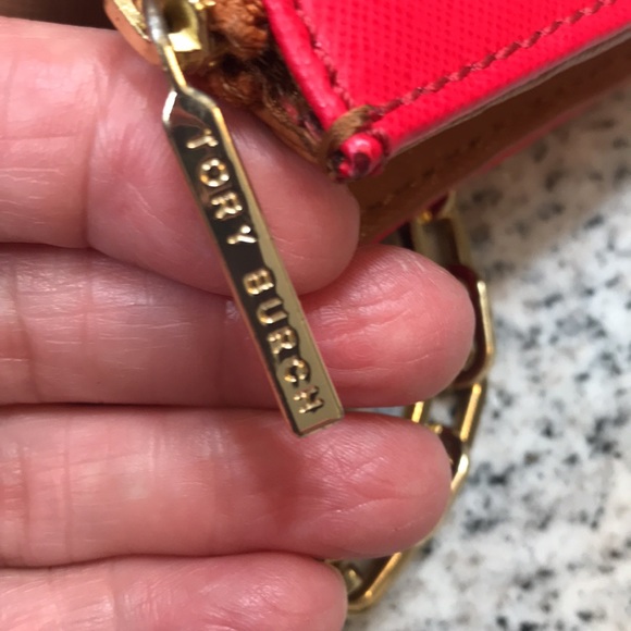 Tory Burch Chain Crossbody - Picture 9 of 16